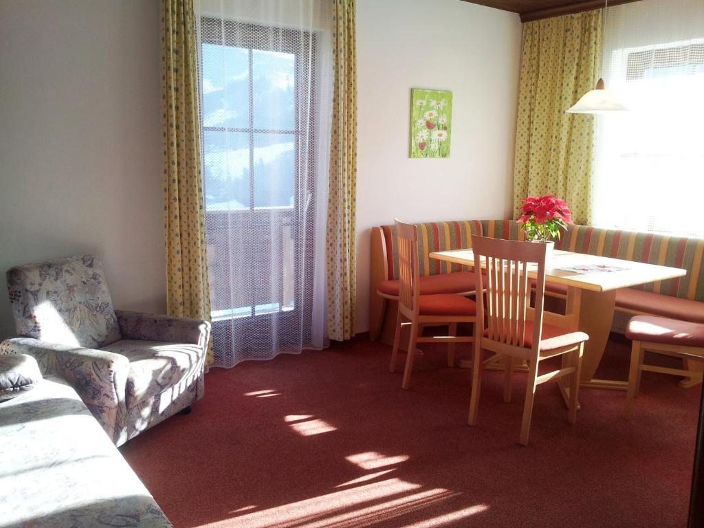 Huberhof Apartment Шладминг Стая снимка